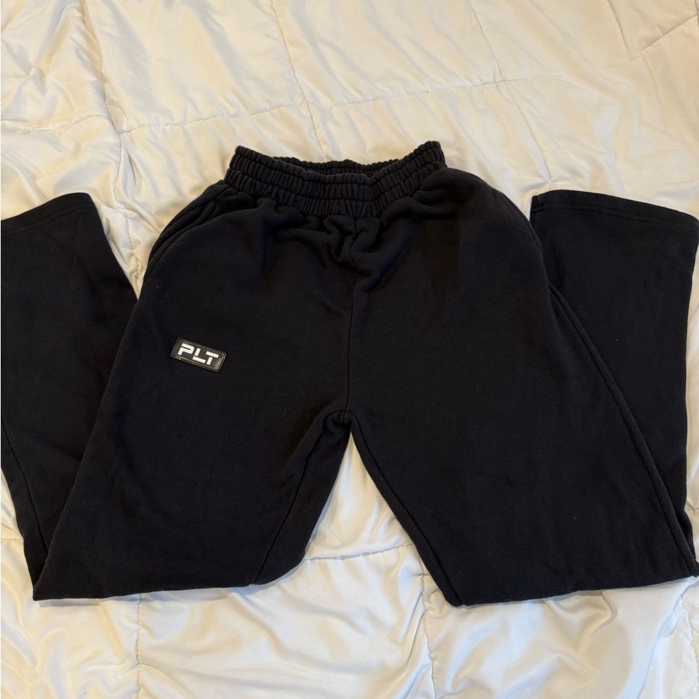 PrettyLittleThing Black Joggers with Logo